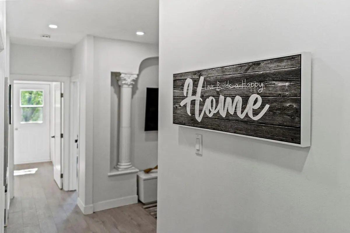 Ndg Premium Apartment 31 Days Minimum Montreal 0*,  Canada